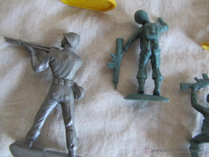 Figuras de goma y PVC: 5 soldaditos de pl&aacute;stico - Foto 11