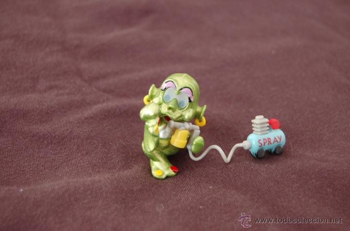 Kinder Figures: KINDER FERRERO . 1998 H