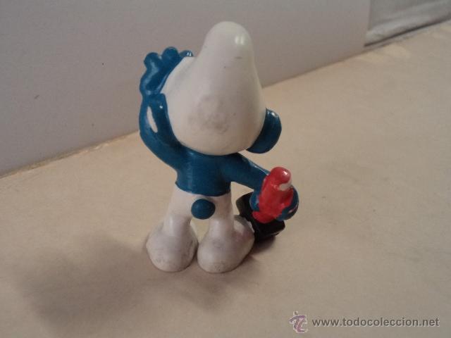 Figuras de goma y PVC: SCHTROUMPF/SMURF/PITUFO CON MARTILLO &ndash; BULLY - GERMANY - Foto 2
