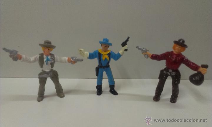 Figuras de goma y PVC: TRES VAQUEROS . COMANSI - Foto 1