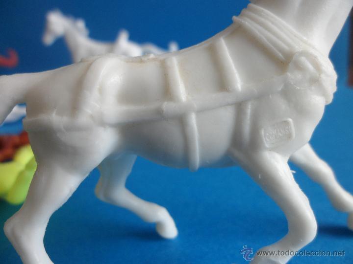 Figuras de goma y PVC: Lote de indios y Vaqueros - Comansi - Reamsa y Papo - Foto 13