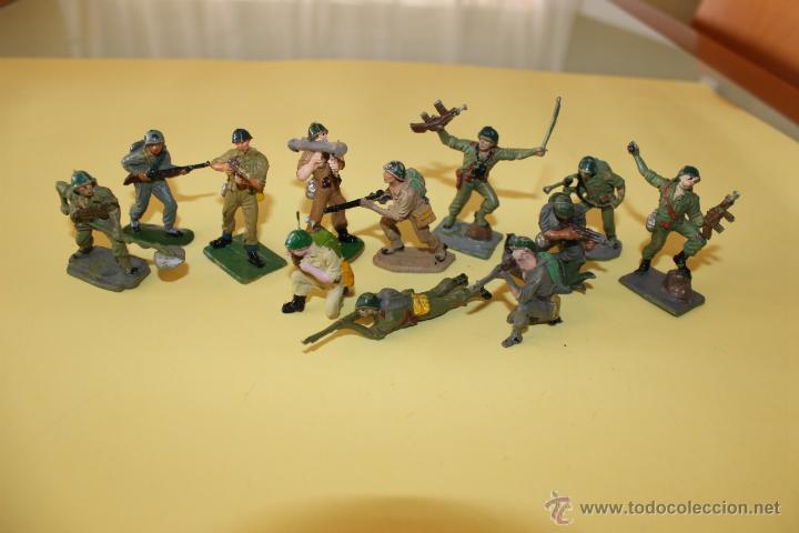 Figuras de goma y PVC: Colecci&oacute;n Americanos en combate - Foto 1