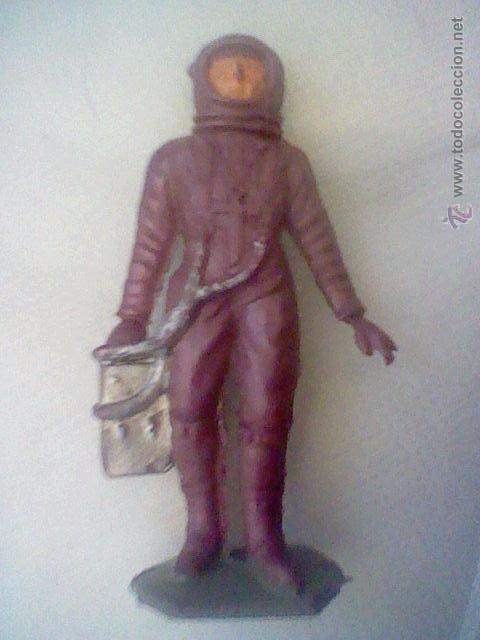 Figurines en Caoutchouc et PVC: figura mu&ntilde;eco plastico serie espacio 6 cms alto antigua  *c23