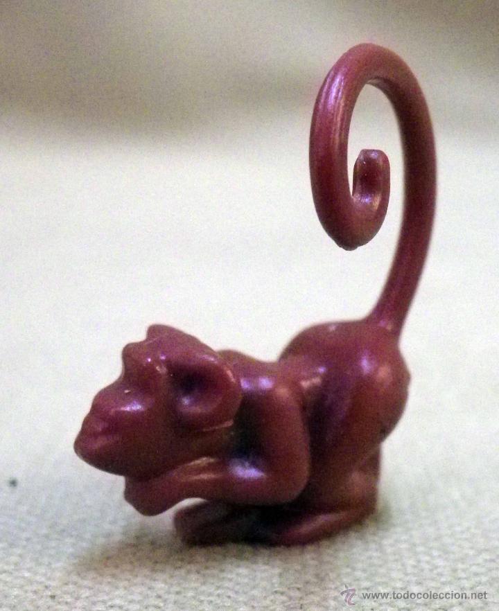 Figuras de goma y PVC: FIGURA DE PLASTICO, MONO, 3 cm. - Foto 2