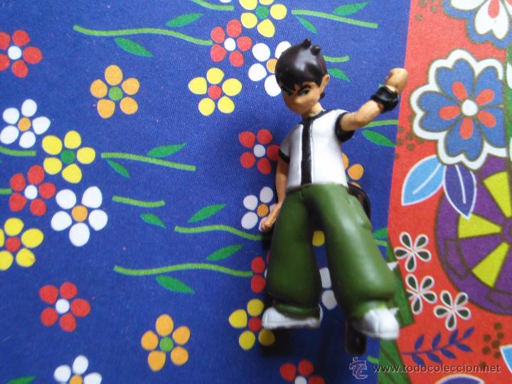 Figuras de goma Kinder: BEN10 TIPO  KINDER - Foto 2