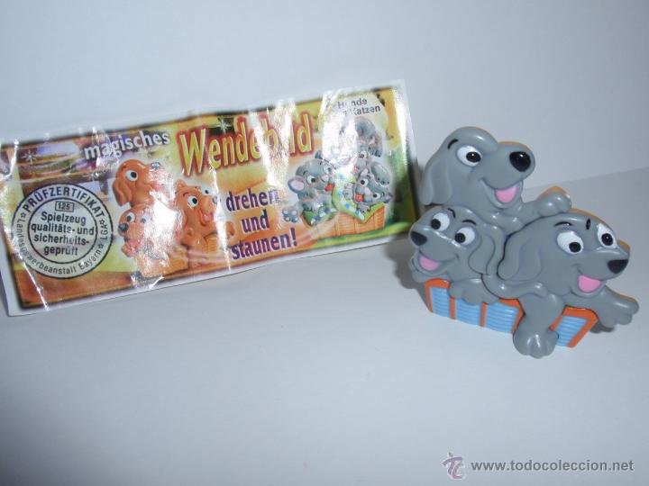 Kinder Figures: Figurita Huevo Kinder Ferrero DIORAMA GATOS Y PERROS CACHORROS