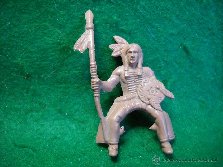 Figuras de goma y PVC: INDIO MADE IN ENGLAND - Foto 1