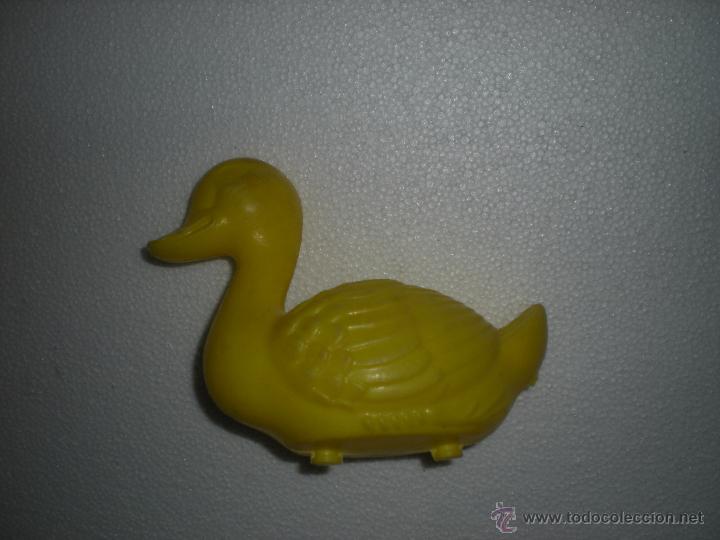Figuras de goma y PVC: Patito 17x9cm - Foto 2