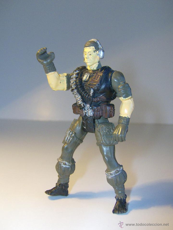 Figuras de goma y PVC: SOLDADO DE PLASTICO. 9,5 CM