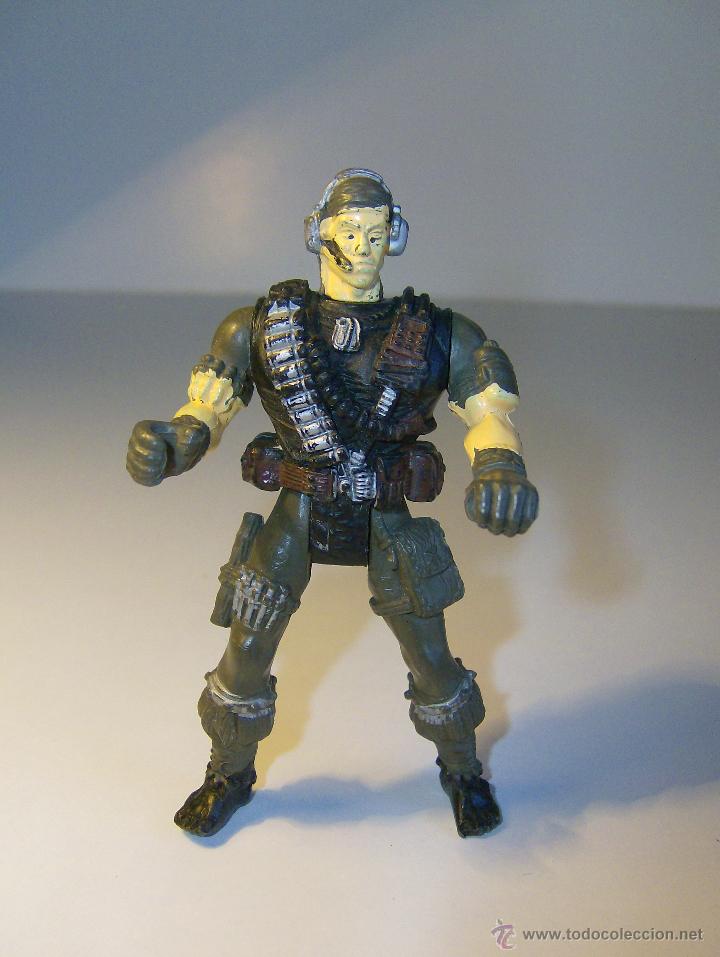 Figuras de goma y PVC: SOLDADO DE PLASTICO. 9,5 CM - Foto 2