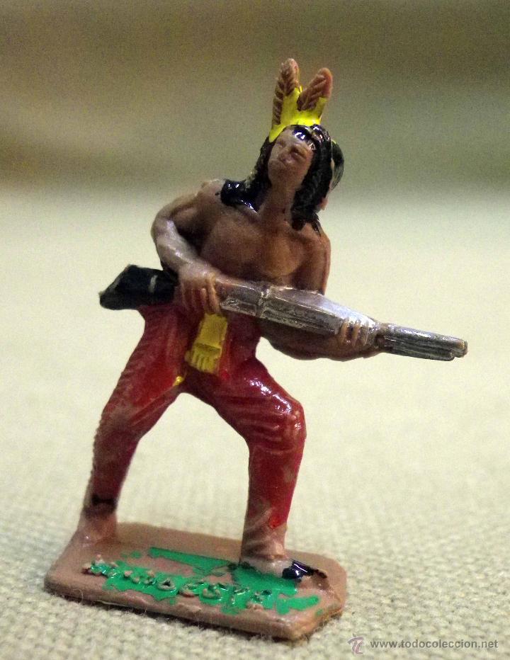 Figuras de goma y PVC: FIGURA DE PLASTICO, INDIO, MINI OESTE, MINI COMANSI, COMANSI - Foto 1