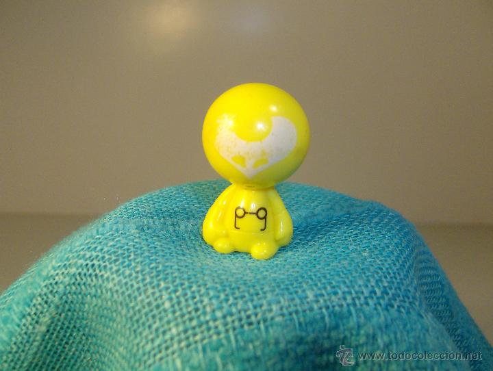 Figuras de goma y PVC: FIGURA AMARILLA MAGIC BOX N&ordm;23 - Foto 1