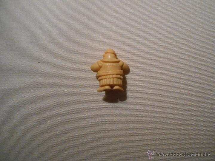 Figuras de goma y PVC: DUNKIN - COLECCI&Oacute;N ASTERIX ORTIZ EGYPCIO RARO - Foto 2