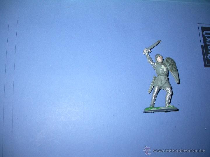 Figuras de goma y PVC: FIGURA PECH - Foto 1