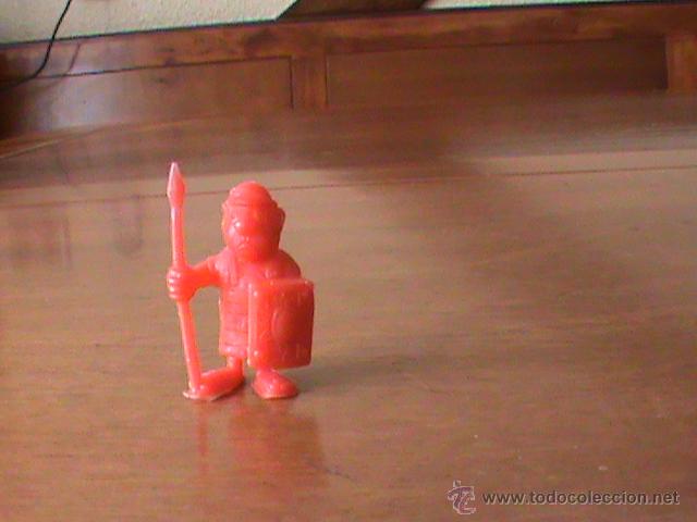 Figuras de goma y PVC: FIGURA ASTERIX CHICLES DUNKIN - Foto 2