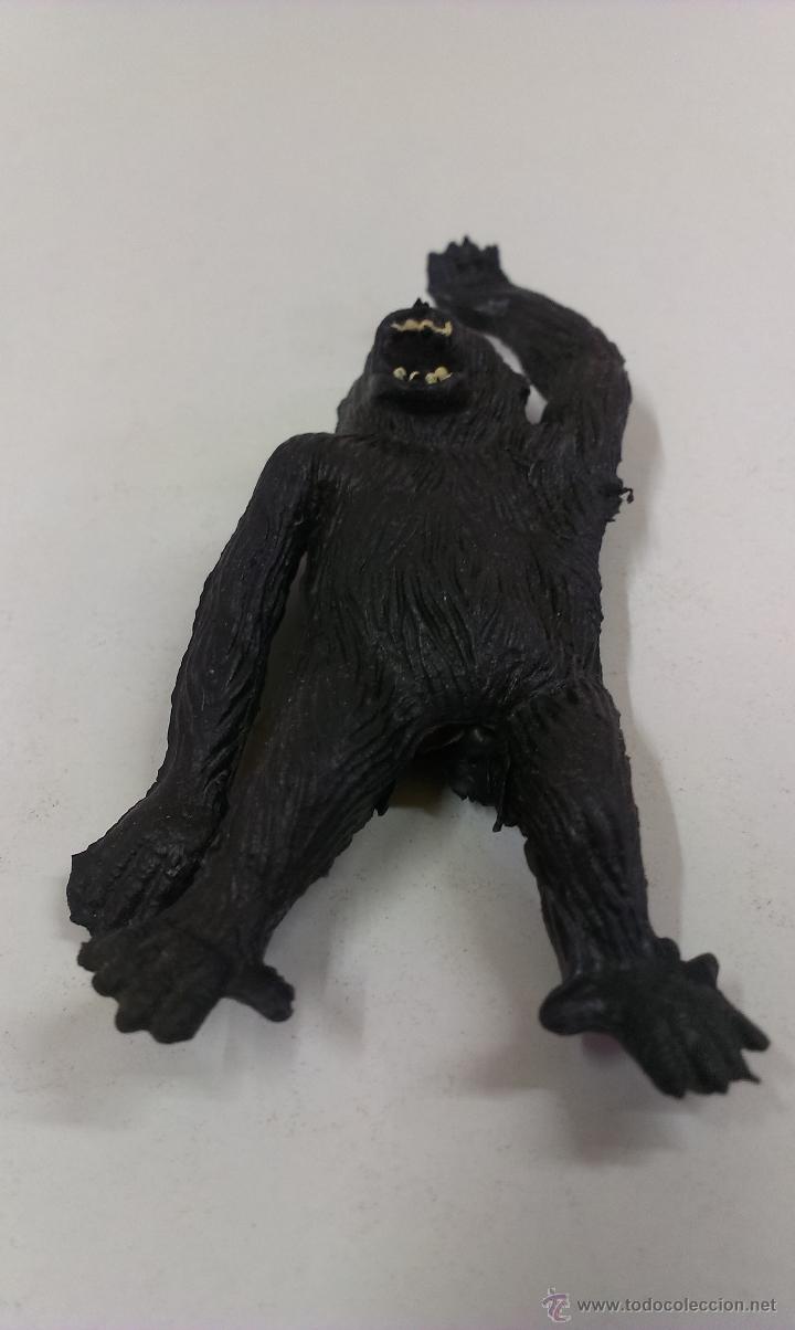 Figuras de goma y PVC: ANTIGUO MONO EN GOMA - Foto 3