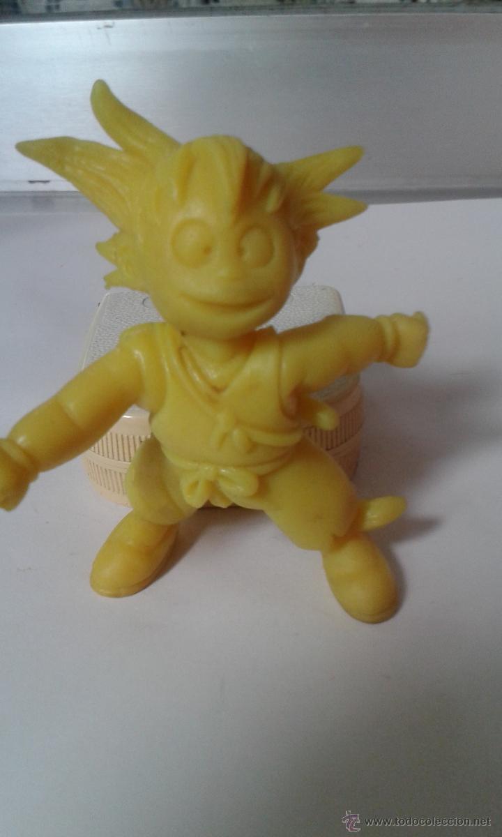 Rubber and PVC Figures: FIGURA BOLA DE DRAG&Oacute;N (YOLANDA)