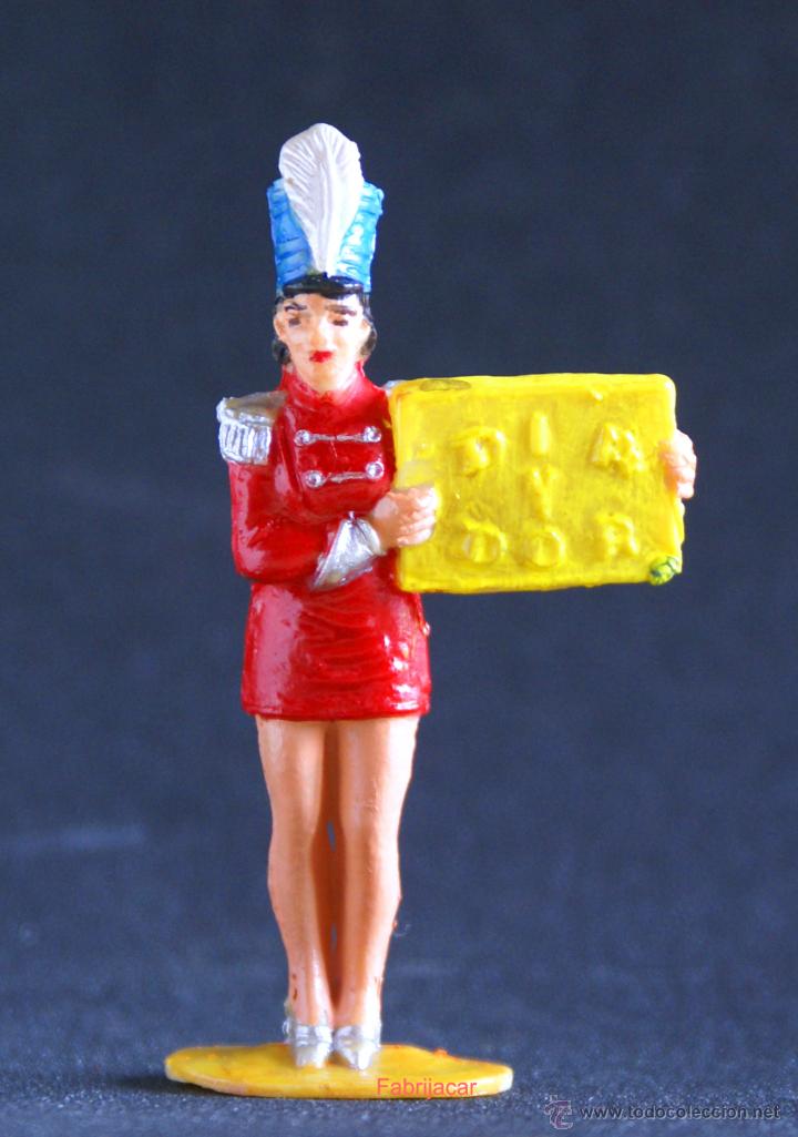 Figuras de goma y PVC: Chica con cartel del circo - Foto 1