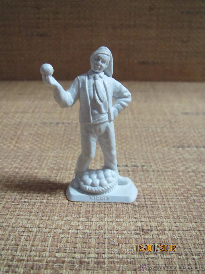 Rubber and PVC Figures: Antigua Figura Coleccion Regiones Francesas *NIAOIS* Publicidad del Caf&eacute; MOKAREX - A&ntilde;o 1960s.
