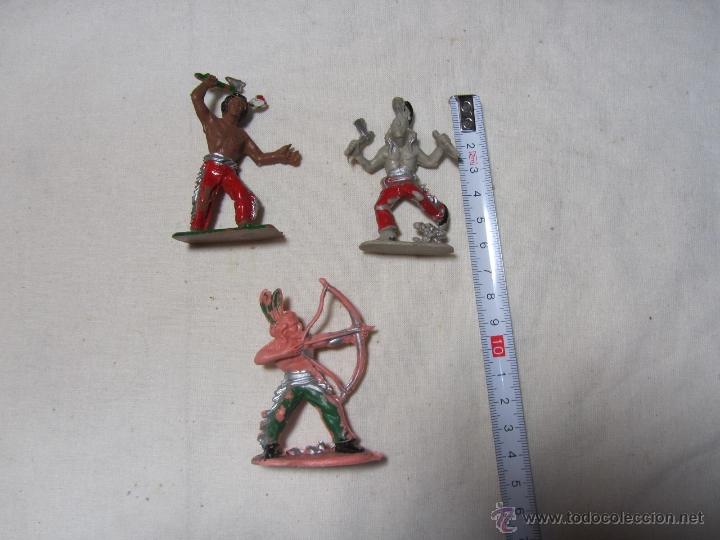 Figuras de goma y PVC: 3 indios de pl&aacute;stico - Foto 2