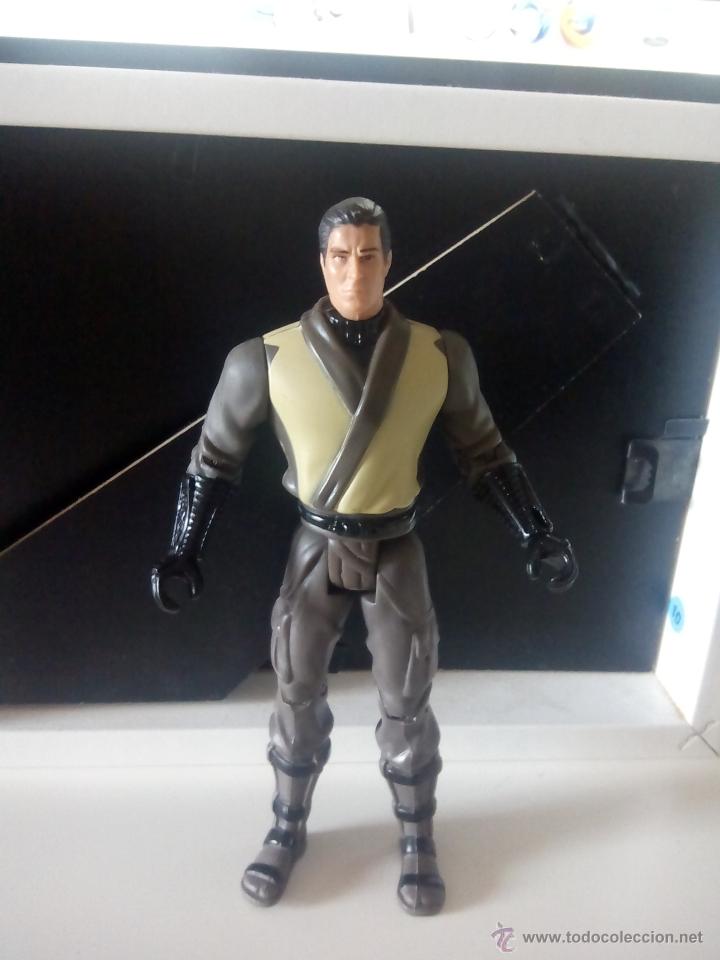 Figuras de goma y PVC: Figura articulada de Bruce Wayne - Batman. DC Comics. De 14 cms. - Foto 1