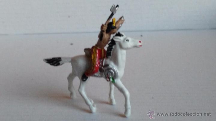 Figuras de goma y PVC: comansi mini oeste a&ntilde;os 60 indio a caballo - Foto 2