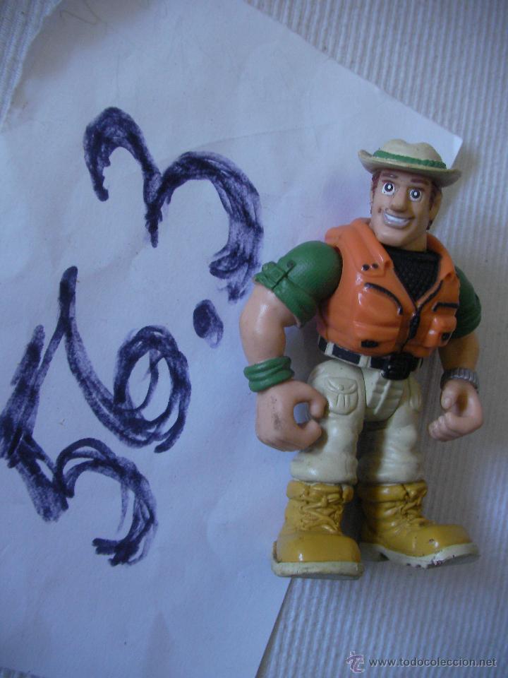 Figuras de goma y PVC: EXPLORADOR - ENVIO GRATIS A ESPA&Ntilde;A - Foto 1
