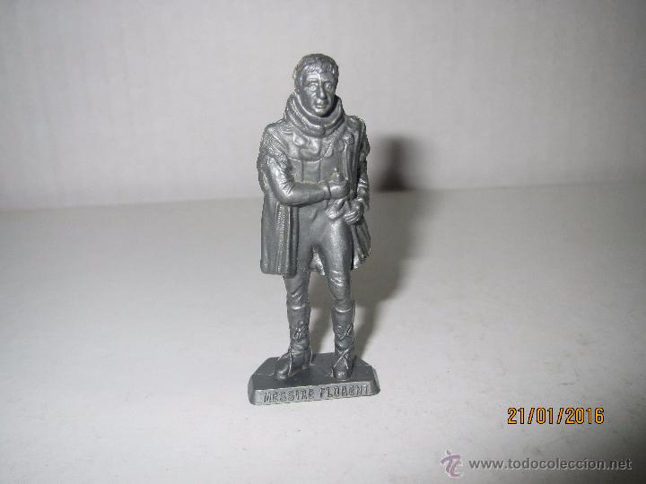 Figurines en Caoutchouc et PVC: Antigua Figura *MESSIREFLORENT* Publicidad del Caf&eacute; MC CAIFFA de Pl&aacute;stico Rigido - A&ntilde;o 1960-70s.