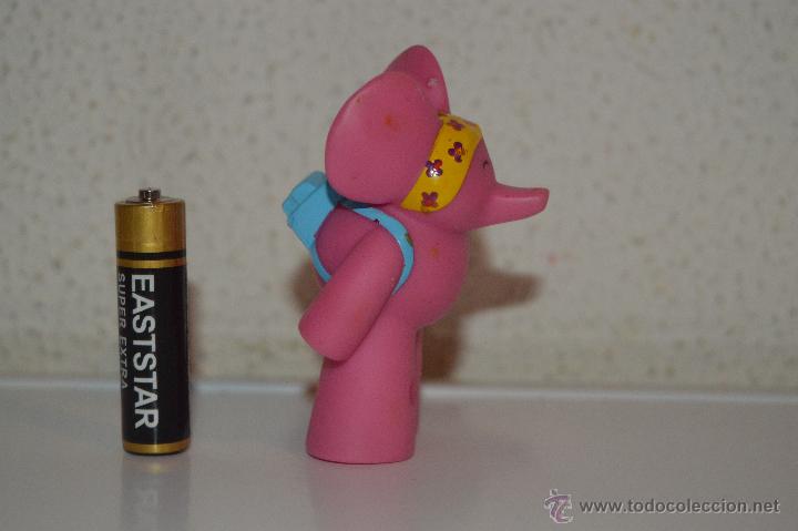 Figuras de goma y PVC: mu&ntilde;eco figura ely pocoyo - Foto 2