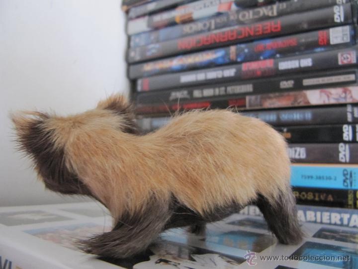 Figuras de goma y PVC: MAPACHE - Foto 3