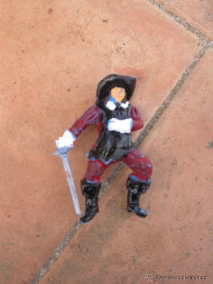 Figuras de goma y PVC: FIGURA JECSAN - Foto 1