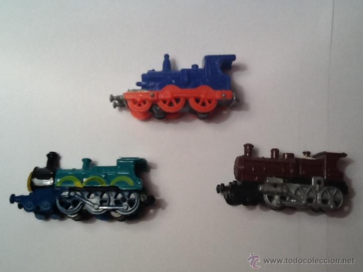 Figuras de goma Kinder: Miniaturas kinder trenes - Foto 1