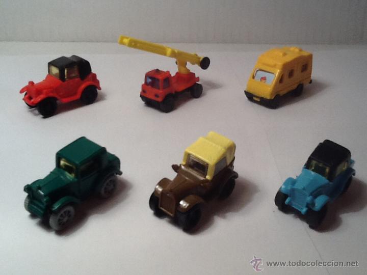 Figuras de goma Kinder: Miniaturas kinder coches - Foto 1