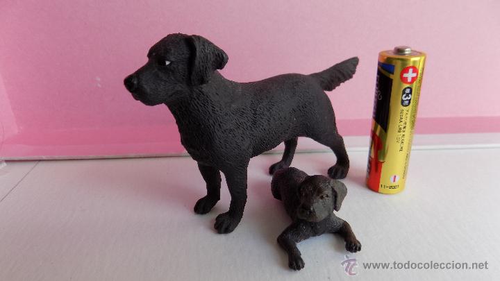 Figuras de goma y PVC: Animales, PERRO Y CRIA FIGURAS PROCON-2006 - Foto 1