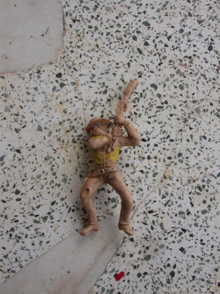 Figuras de goma y PVC: FIGURA JECSAN - Foto 1