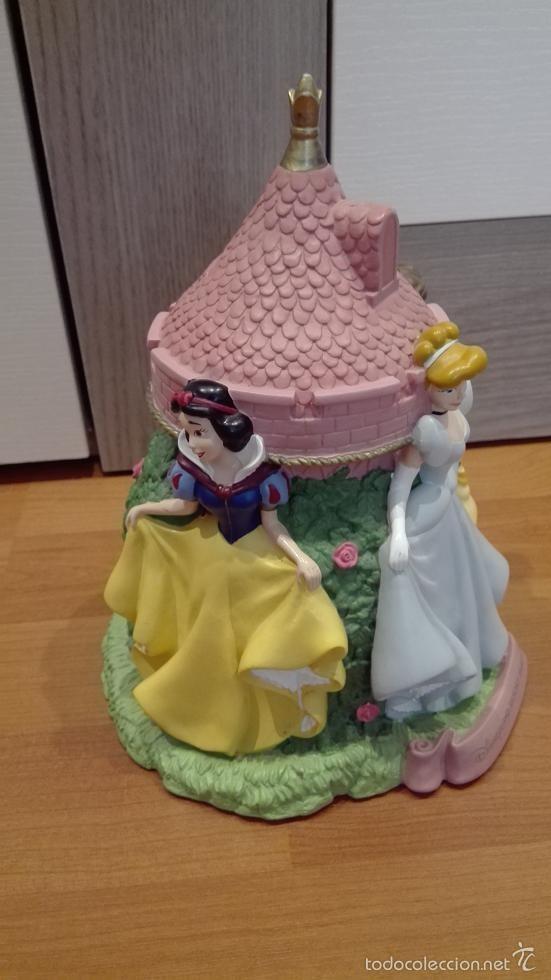 Figuras de goma y PVC: HUCHA DE PVC PRINCESAS DISNEY STORE - Foto 2