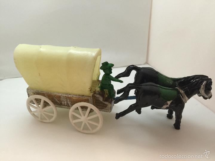 Figuras de goma y PVC: CARRETA DE PLASTICO DE COMANSI - Foto 1
