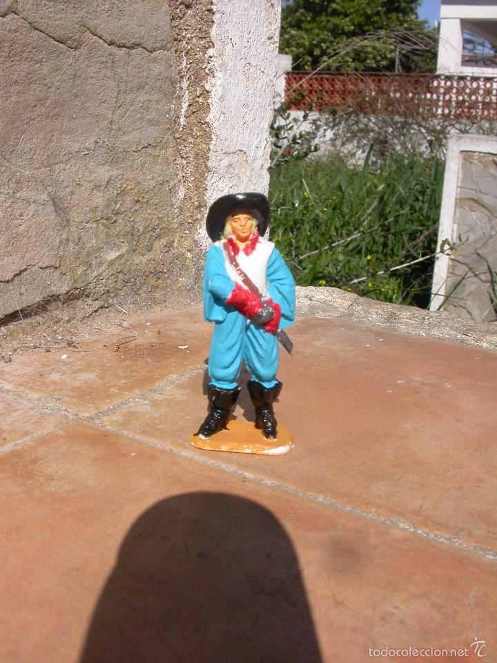 Figuras de goma y PVC: FIGURA JECSAN - Foto 1