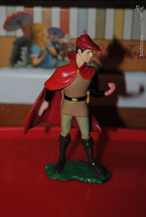 C62 Figurita Disney La Bella Durmiente Principe Sold At Auction