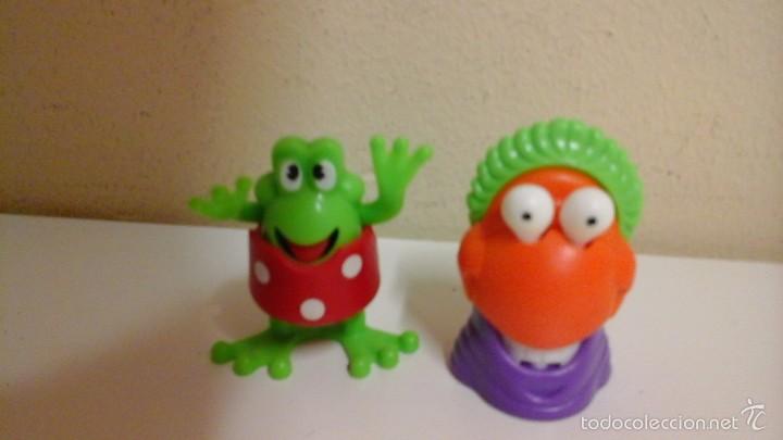 Figuras de goma Kinder: 2 FIGURAS DE HUEVO KINDER - Foto 1