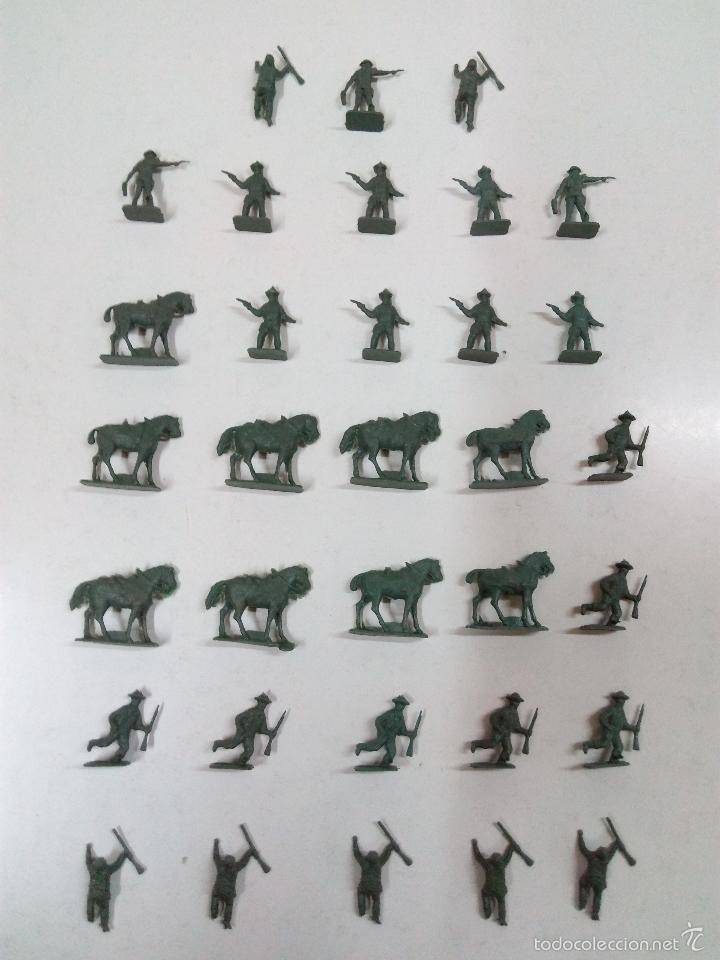 Figuras de goma y PVC: LOTE DE MONTAPLEX . VAQUEROS - Foto 1