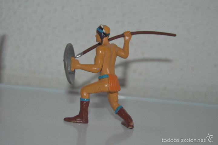 Figuras de goma y PVC: mu&ntilde;eco figura indio comansi - Foto 3