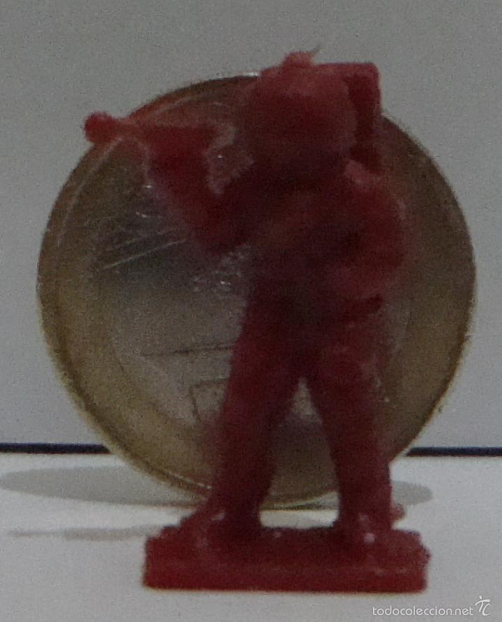 Figuras de goma y PVC: ASTRONAUTA PLASTICO - Foto 1