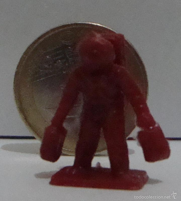 Figuras de goma y PVC: ASTRONAUTA PLASTICO - Foto 1