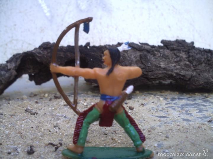 Figuras de goma y PVC: indio  de plastico - Foto 2