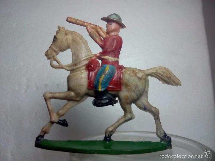 Figuras de goma y PVC: Lote policia montada - Capell - Foto 2