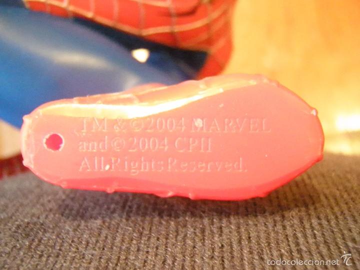 Figuras de goma y PVC: SPIDERMAN AGACHADO MARVEL 2004 - Foto 4