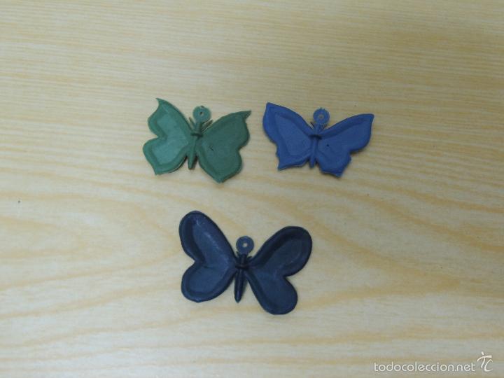 Figuras de goma y PVC: 3 MARIPOSAS DE COLGANTES - Foto 2