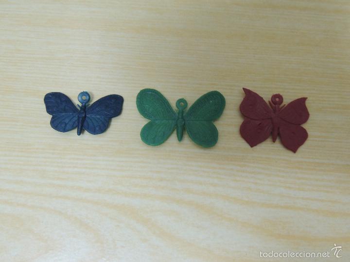 Figuras de goma y PVC: 3 MARIPOSAS DE COLGANTES - Foto 2