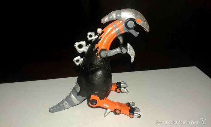 Figuras de Goma y PVC: DINOSAURIO METALICO DE PVC DINOSAUCER